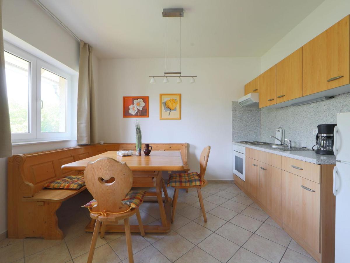 Apartment Amarillo 2 By Interhome Balatonkeresztur Luaran gambar
